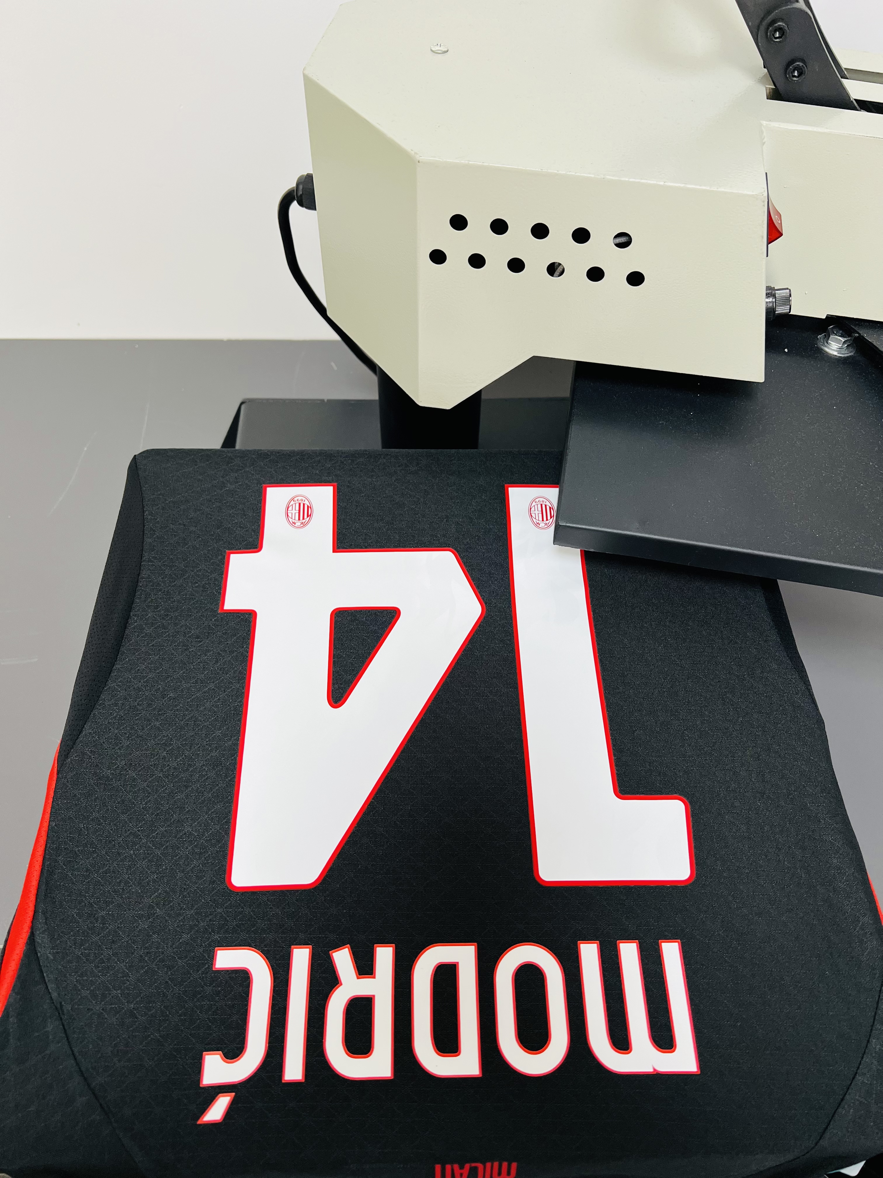 【印号非质量问题不退换】名字号码胸章臂章赞助商广告