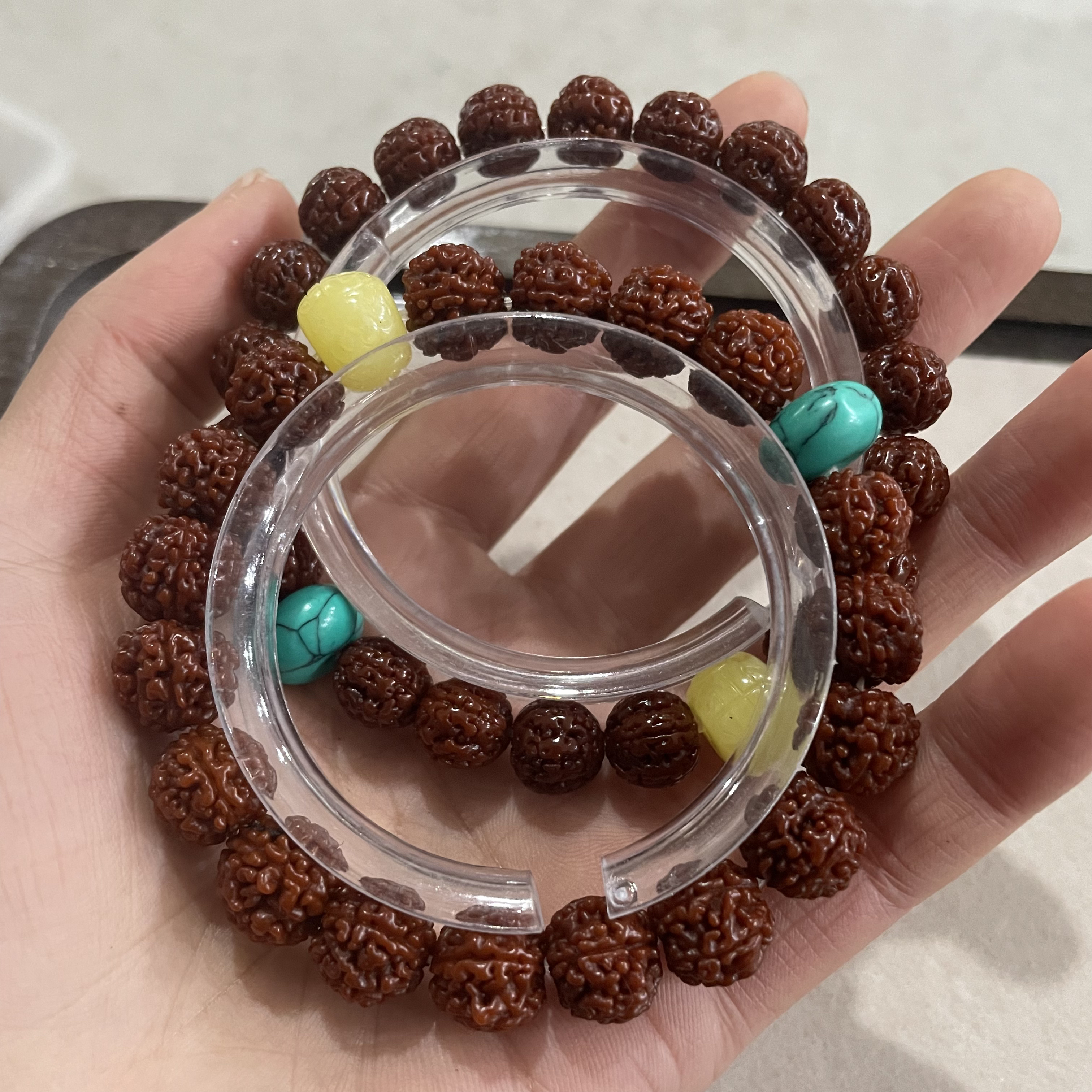 B463玉化金刚菩提蜂窝龙纹单圈手串（桩型 底色 颗数 多样性发其一