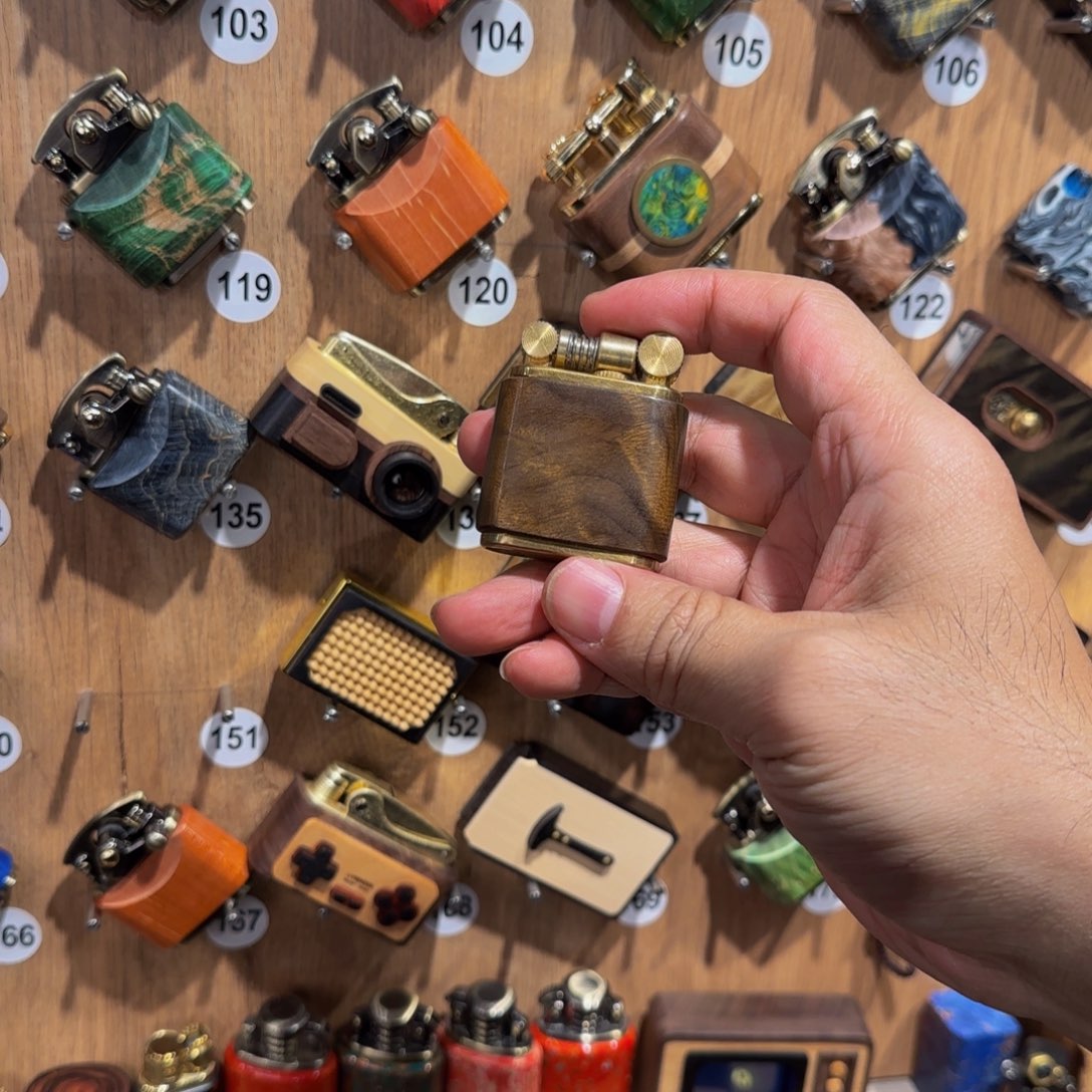 黑***.原木定制文创伴手礼