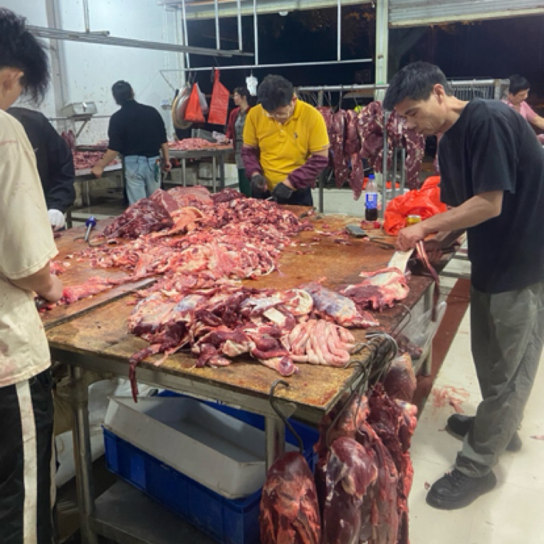 直播间现选现称专拍改价链接 当天凌晨现宰 正宗草饲黄牛肉 顺丰冷链包邮 自行下单无效火锅食材