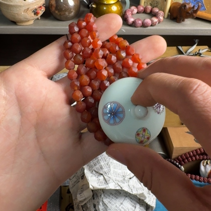 砖雕瓷器工艺品摆件等