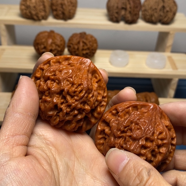 山***语把件文玩核桃官帽