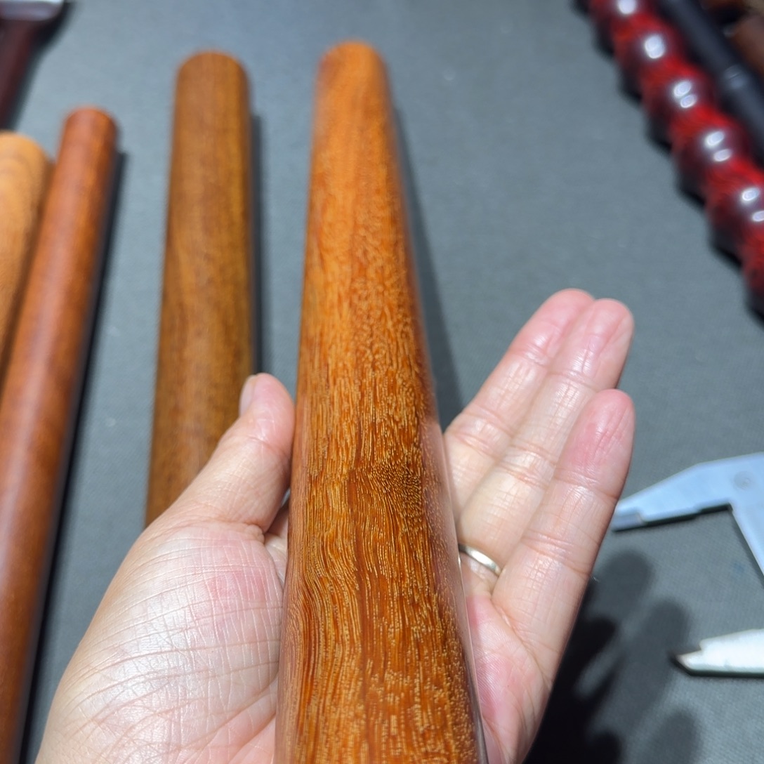 刘***）直径3.5长40厘米左右