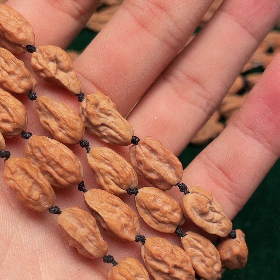 *****吊坠文玩核桃异性