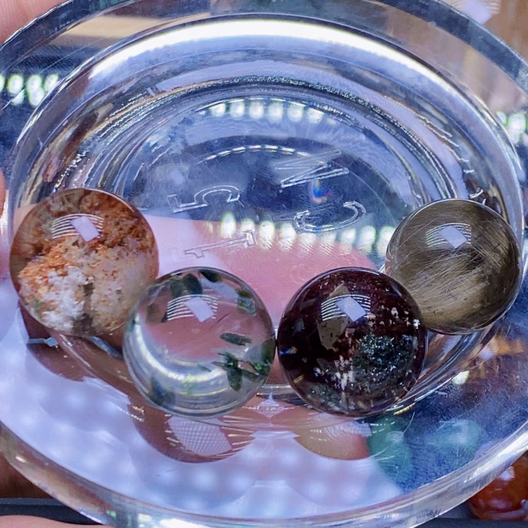 未镶嵌颈饰水晶V水晶