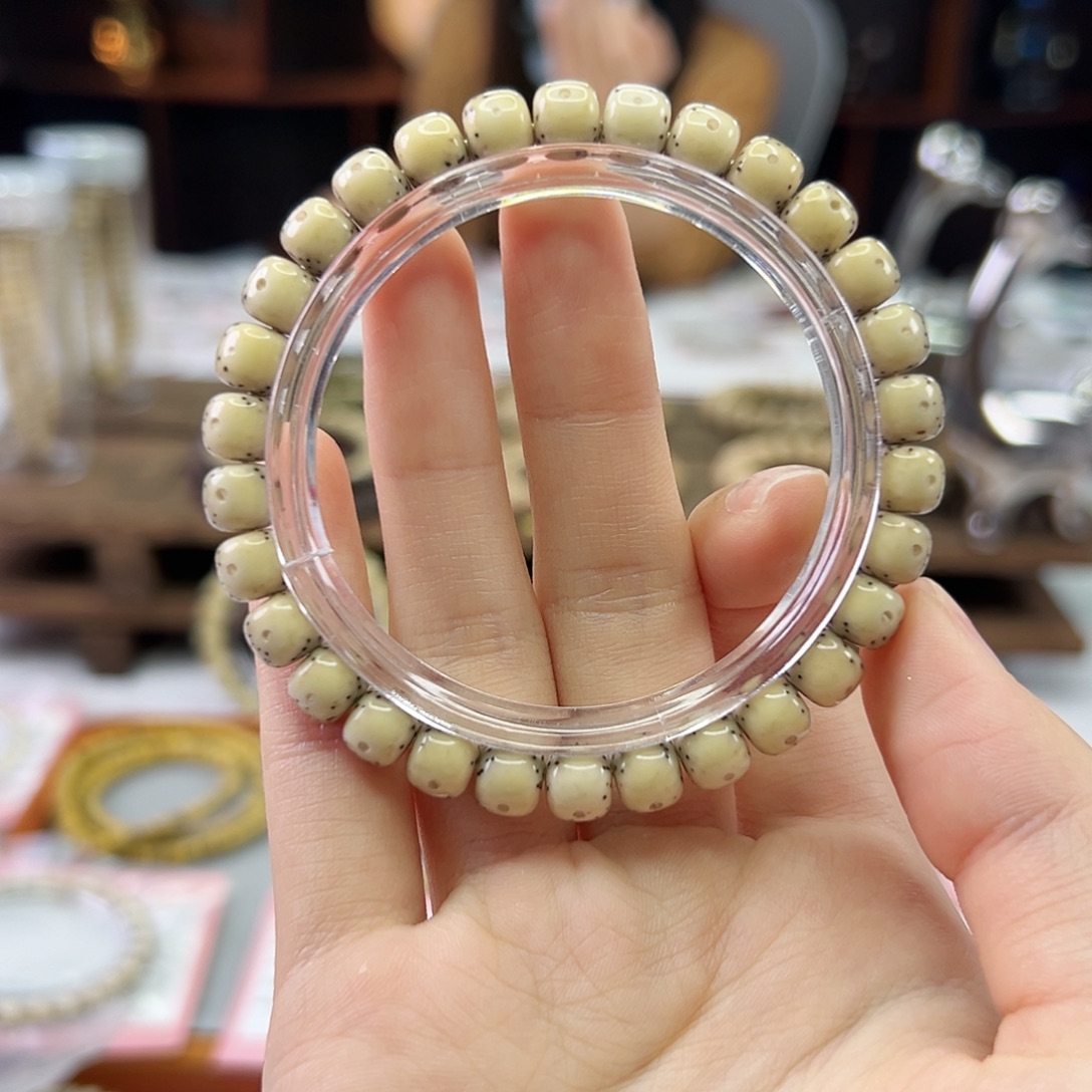 星月菩提吊坠Ll.7.5x6.5贯穿通体大光头 绿冰糖 针尖星 毕业级