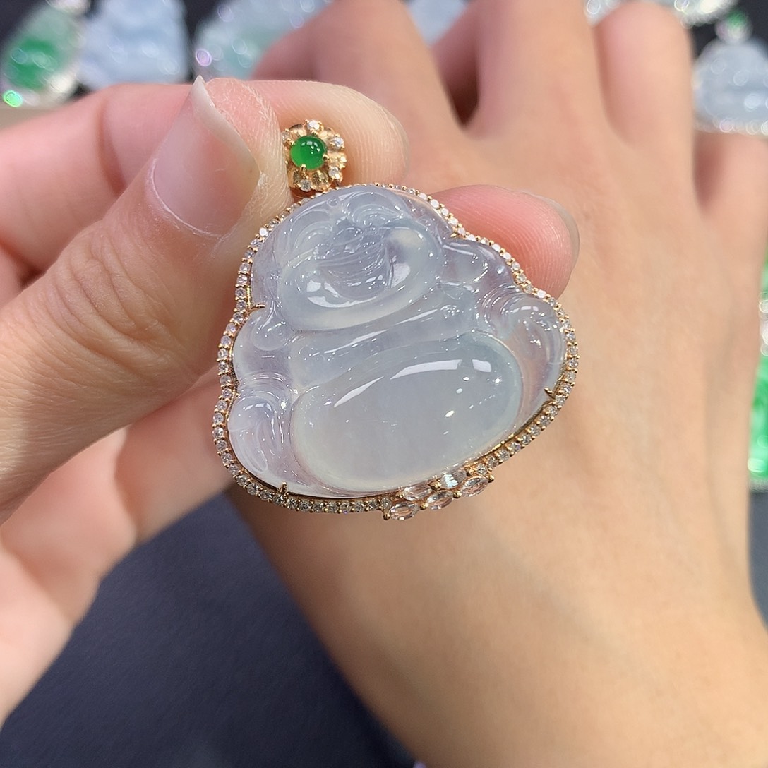 翡翠吊坠(赠链)18K金镶嵌