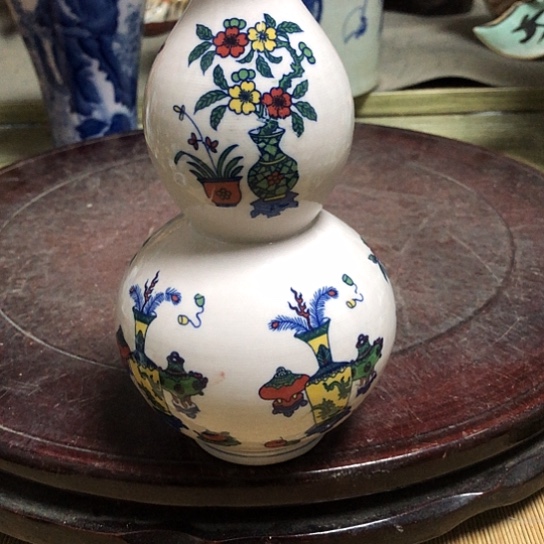 瓷陶瓷的设计师是一款全新