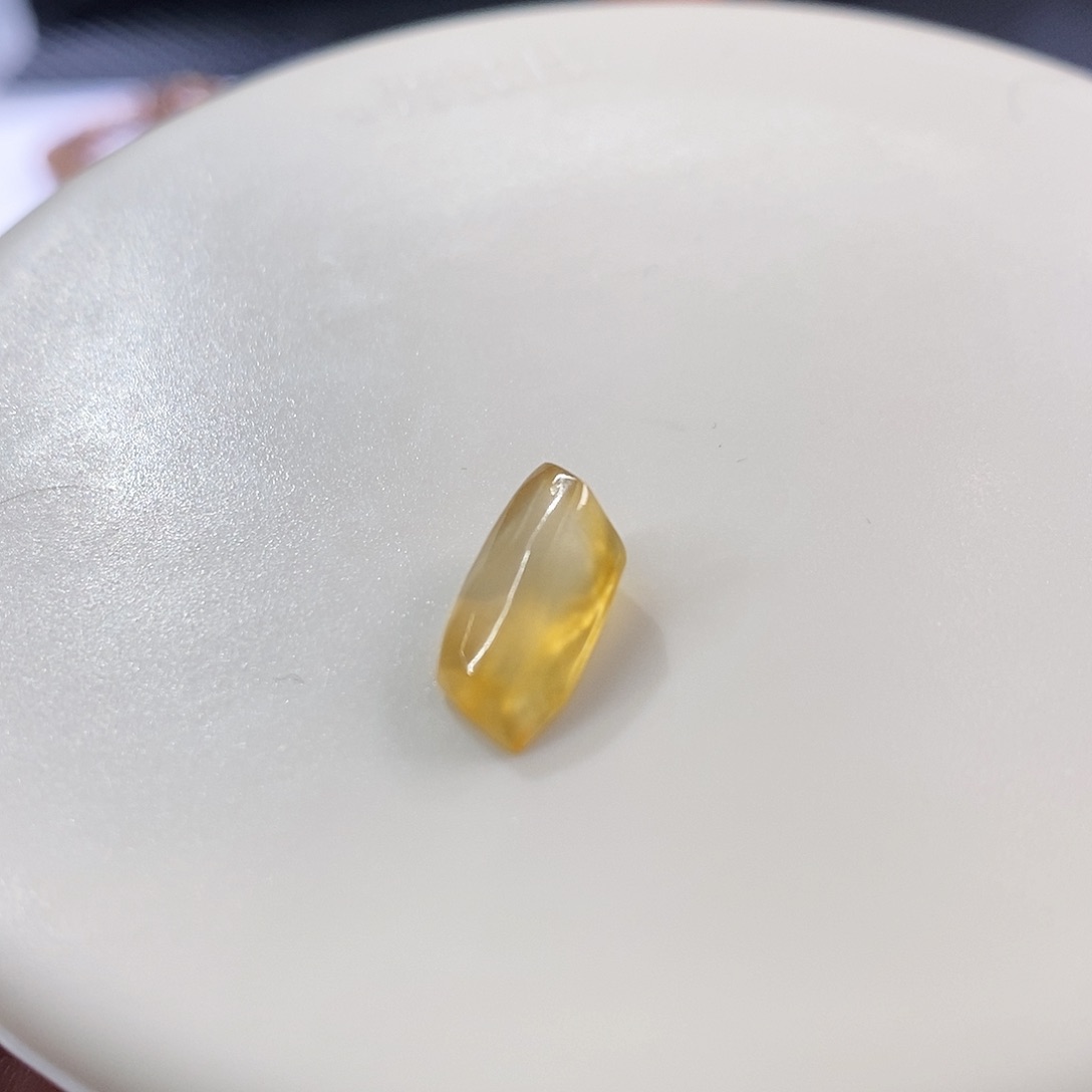 颈饰未镶嵌翡翠随行