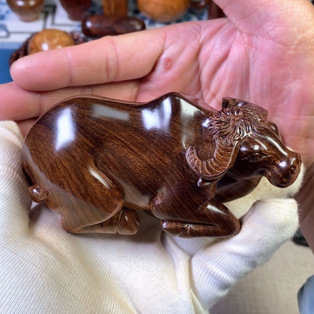 黄花梨/降香黄檀把件