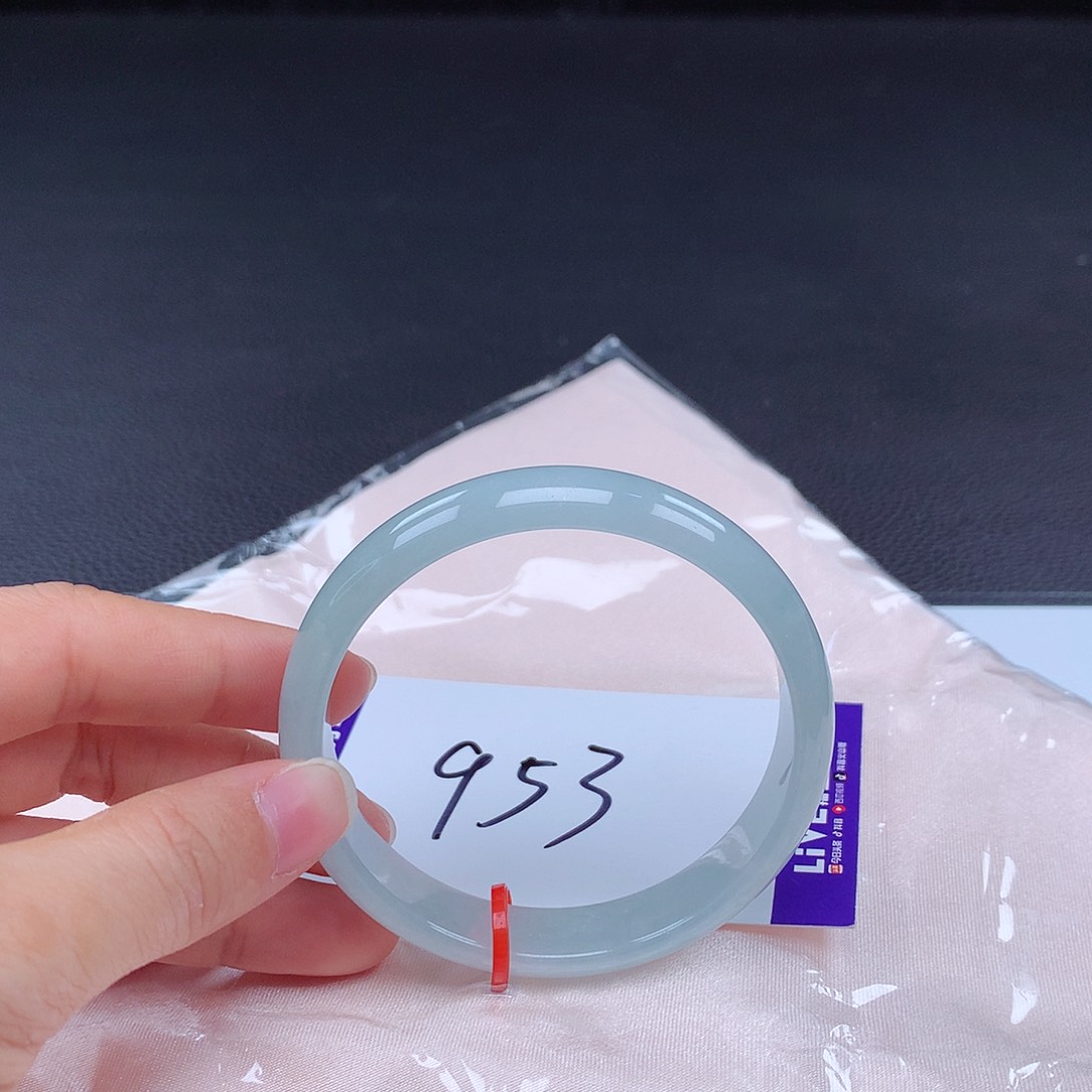 翡翠手镯未镶嵌手镯000389