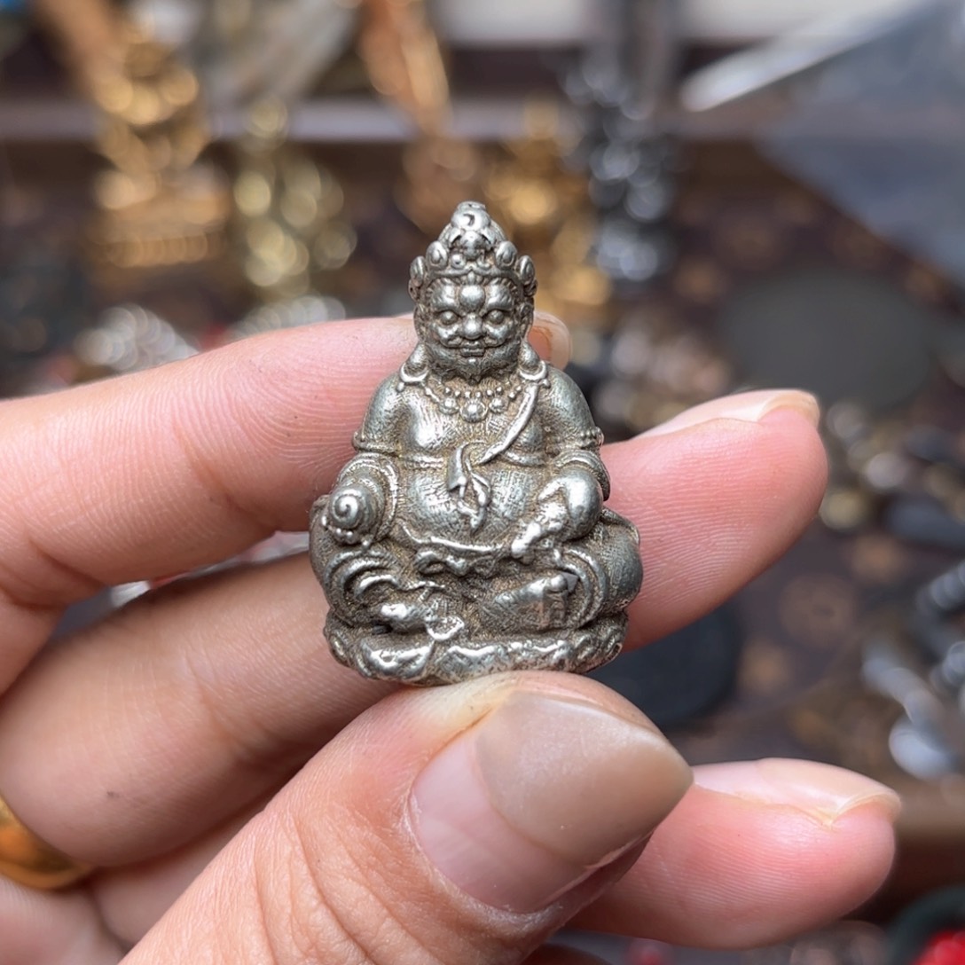 铜星月菩提吊坠项链