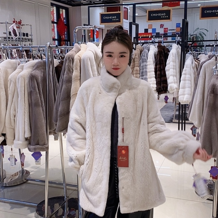 初晓皮草 初晓皮草