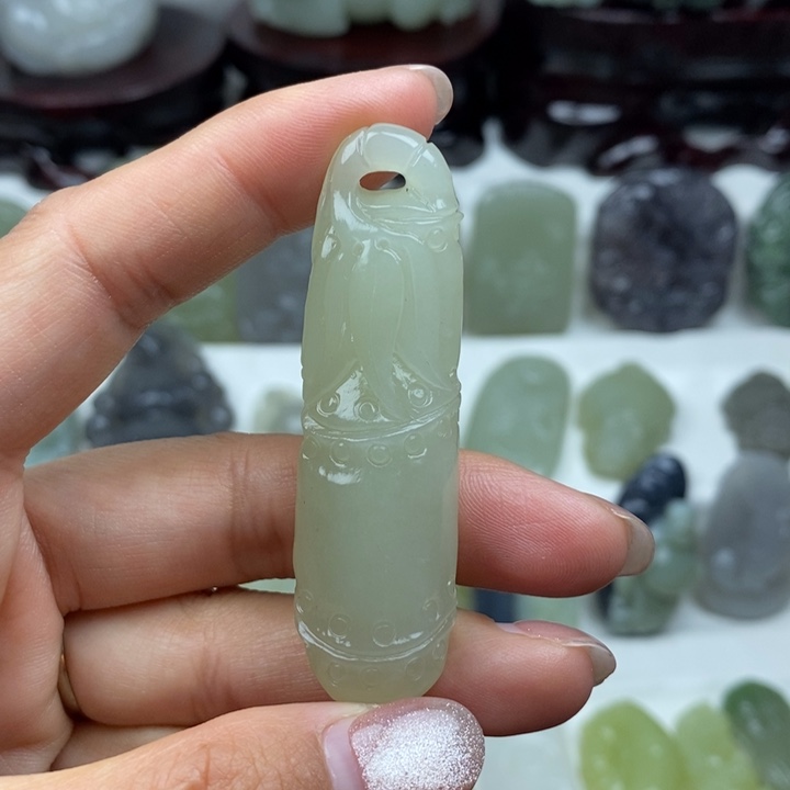 和田玉未镶嵌颈饰21