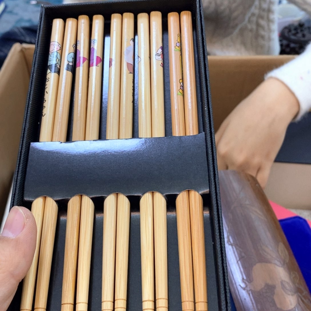 瓷片哈哈哈哈哈哈哈哈哈哈