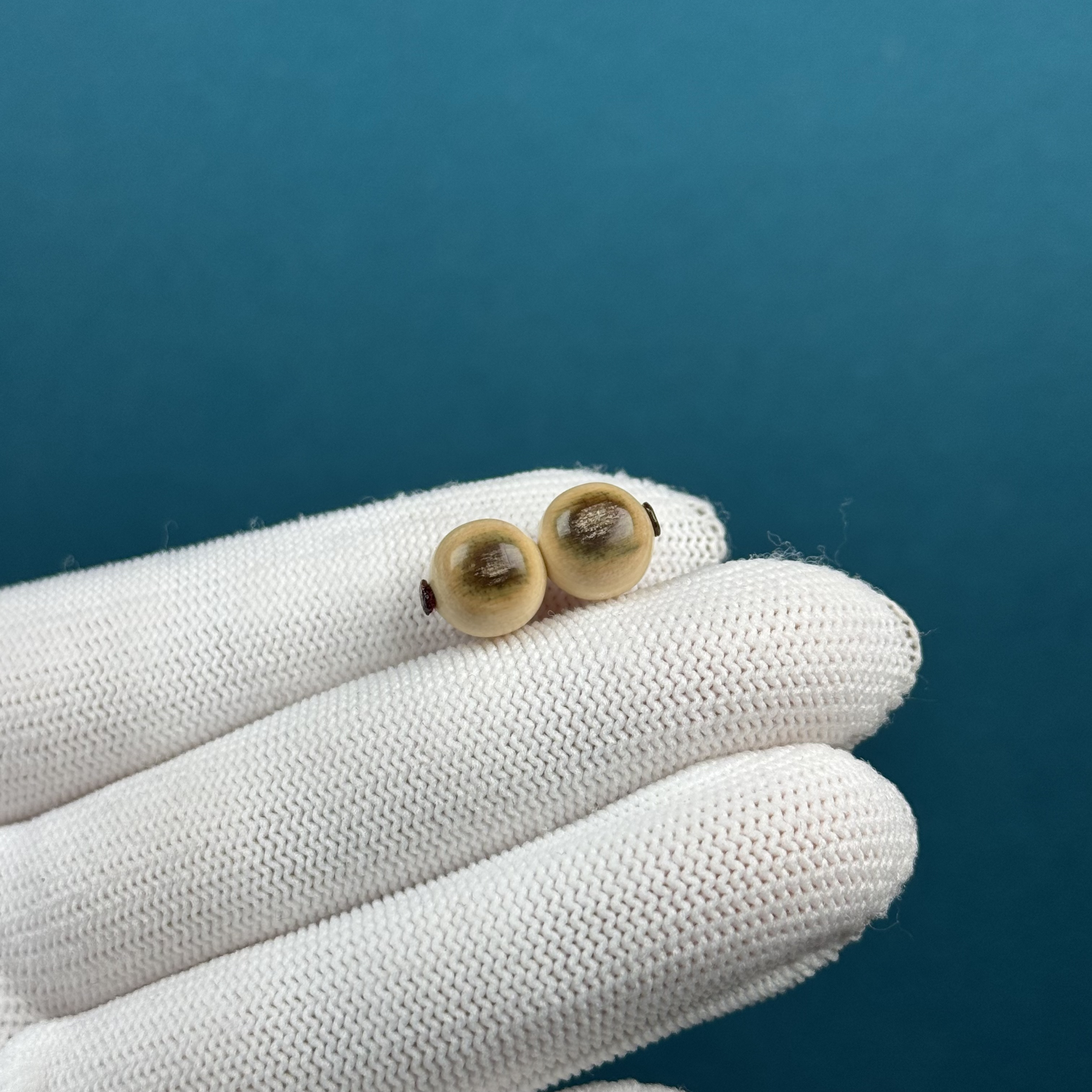 D90-84天然猛犸牙蓝眼睛圆珠9mm支持复检