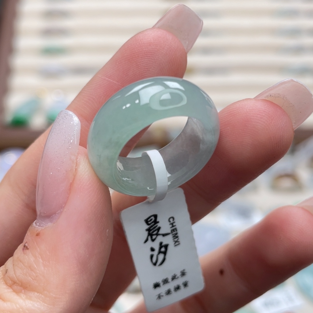 翡翠未镶嵌戒圈a03港圈9冰胶蓝绿底小墩墩