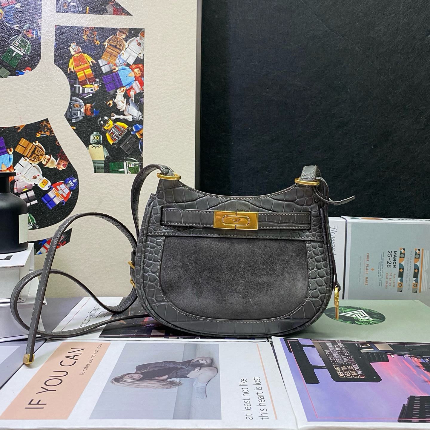 95新 TORY BURCH/汤丽柏琦 汤丽柏琦23113斜挎包22*18