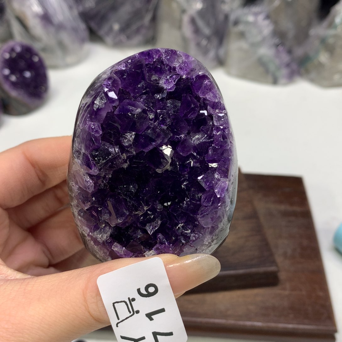 紫晶摆件未镶嵌水晶