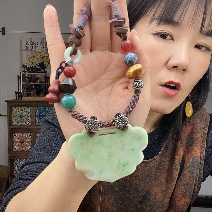 翡翠项链未镶嵌项链