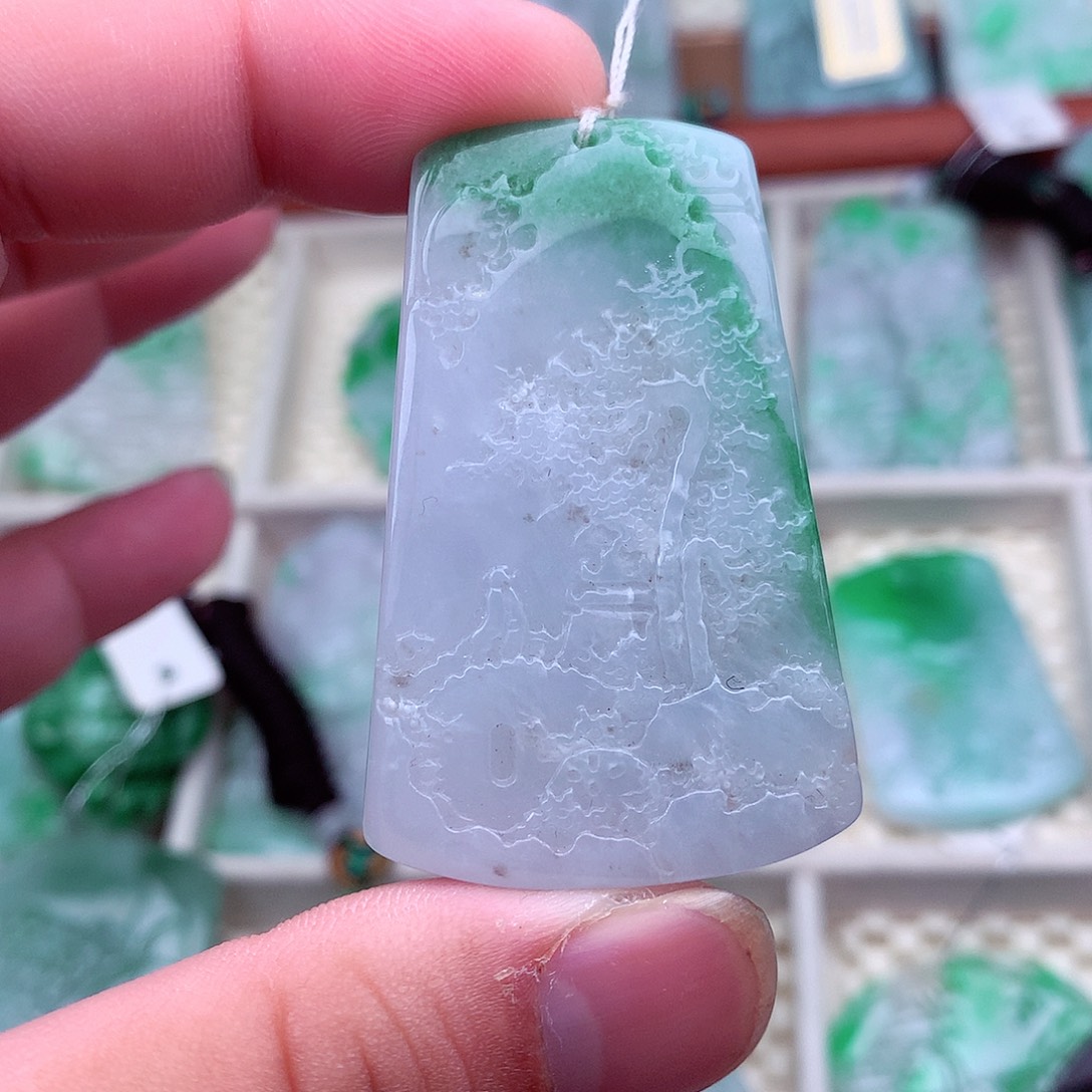 翡翠未镶嵌吊坠(不含链)