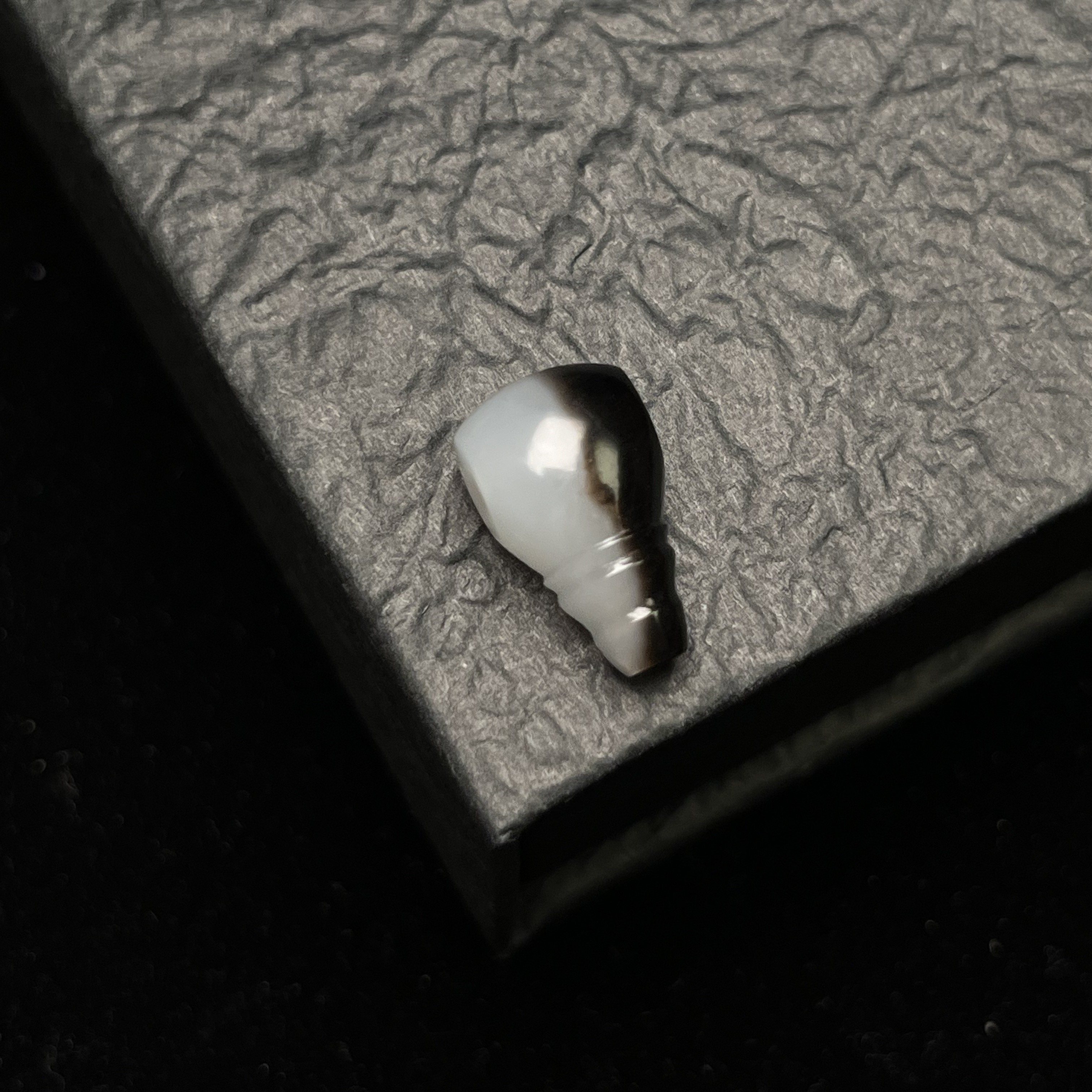 青花和田玉三通 9.5mm全品无暇