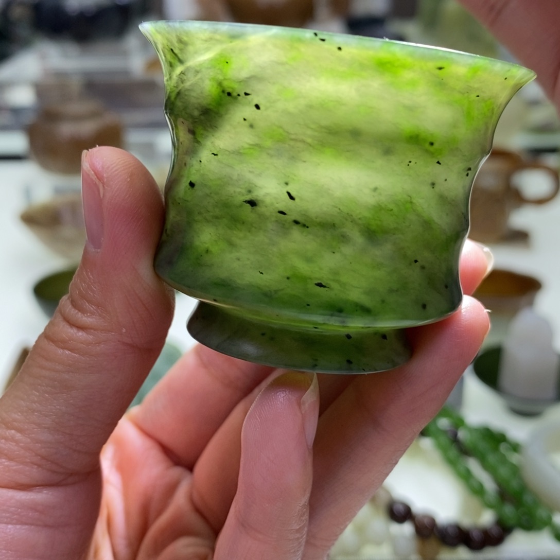 和田玉杯子未镶嵌