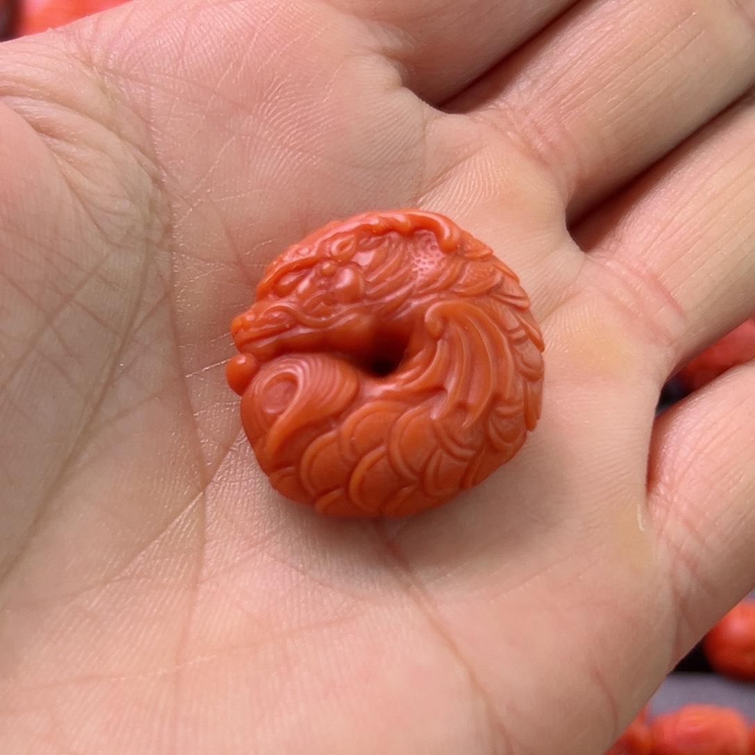 南红玛瑙吊坠未镶嵌