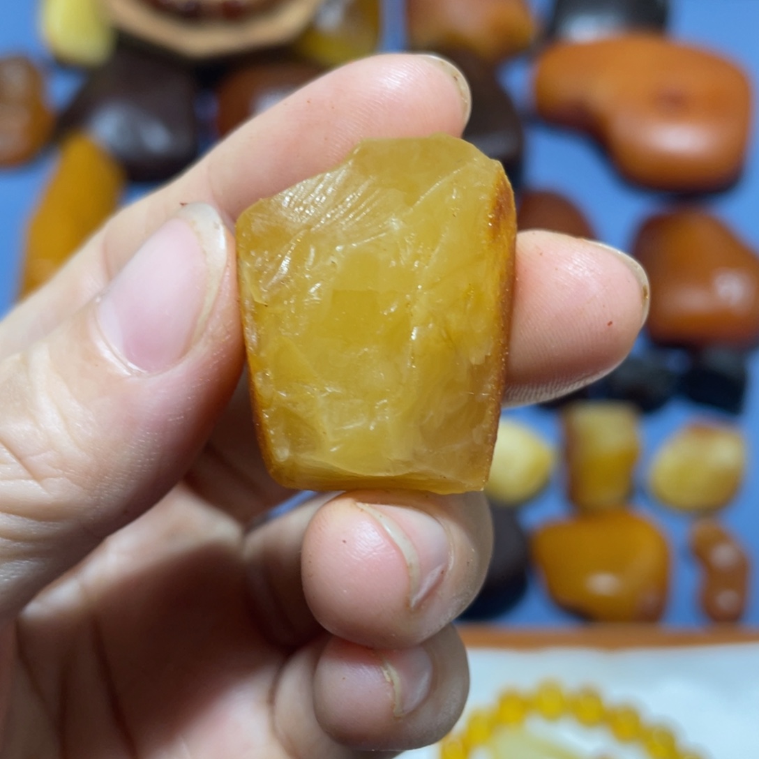定制蜜蜡未镶嵌屁桃
