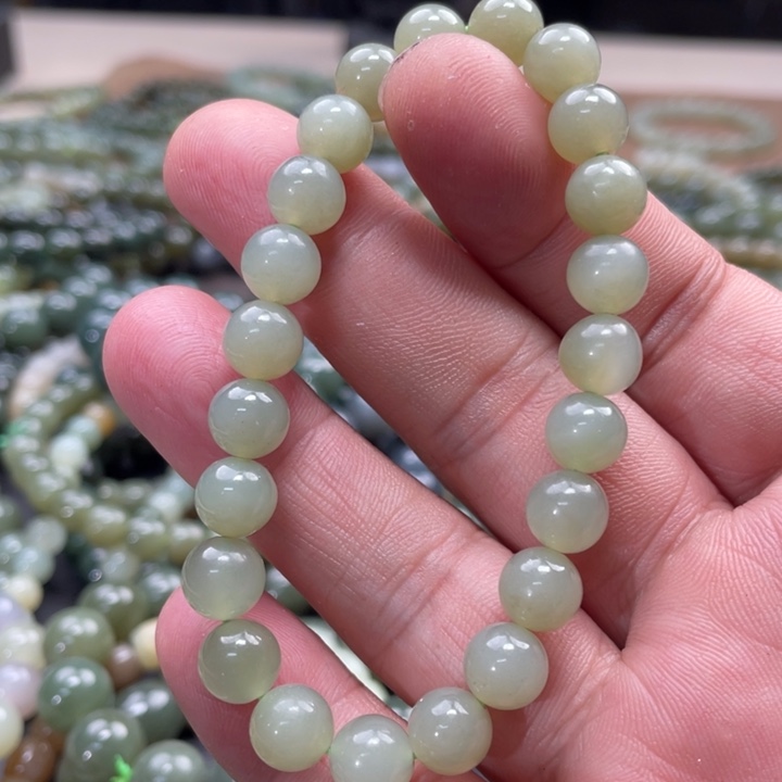 和田玉手链未镶嵌