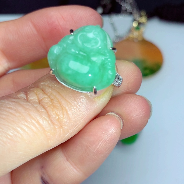 翡翠吊坠(不含链)未镶嵌