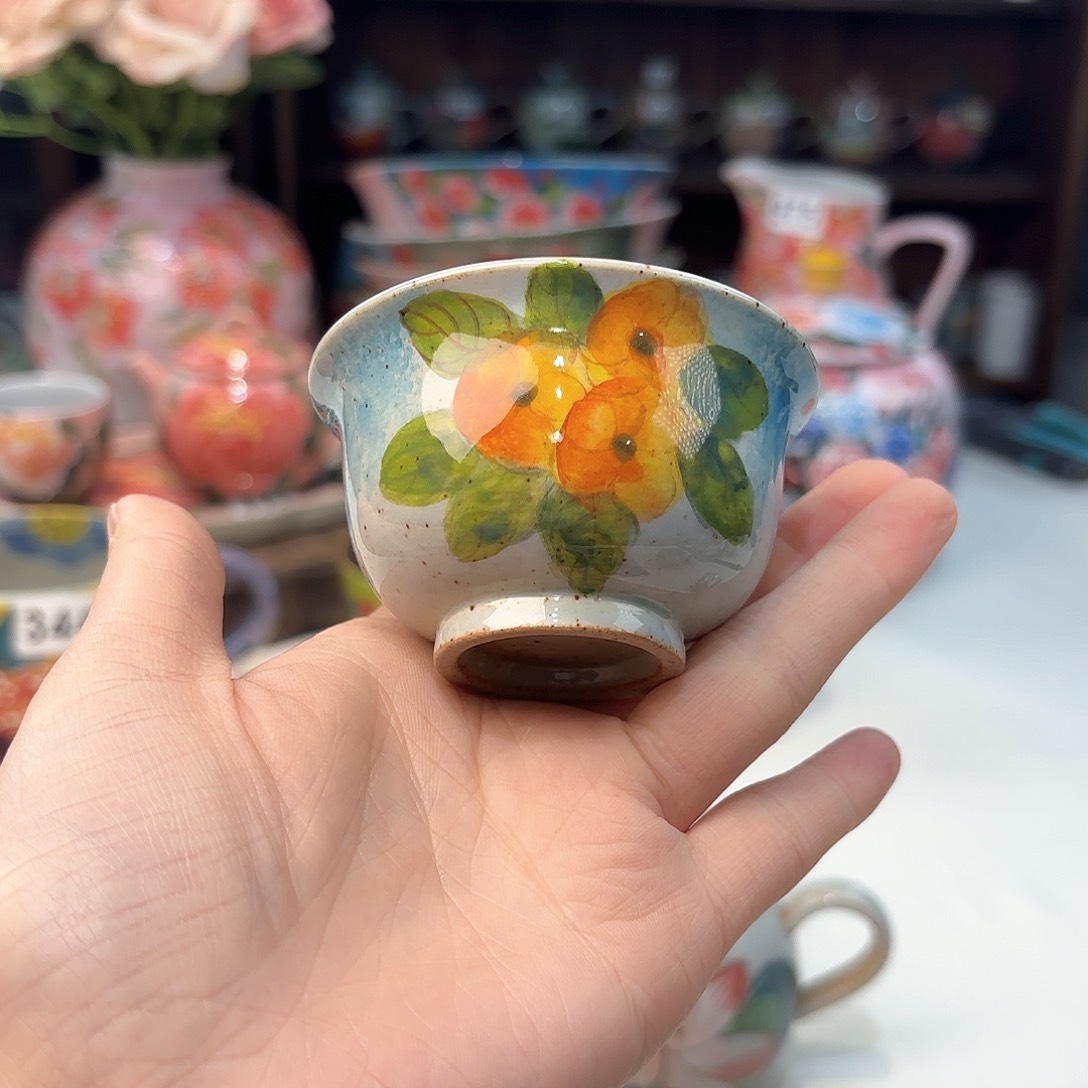 瓷片兔兔好可爱呀