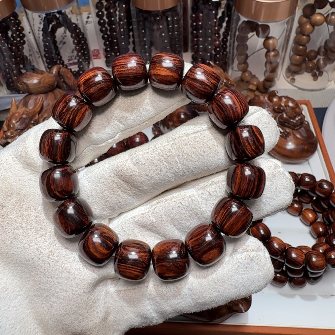 黄花梨/降香黄檀手串/手链海南黄花梨精工1314顺纹黑线满纹