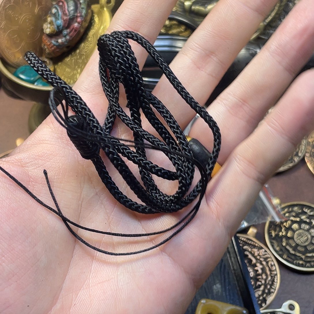 成***。福利脖挂绳子福利福利福利