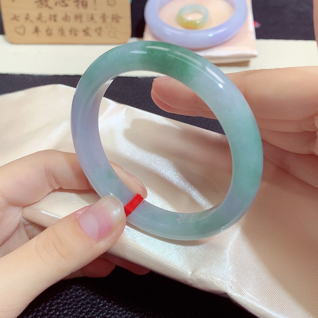 翡翠未镶嵌手镯280