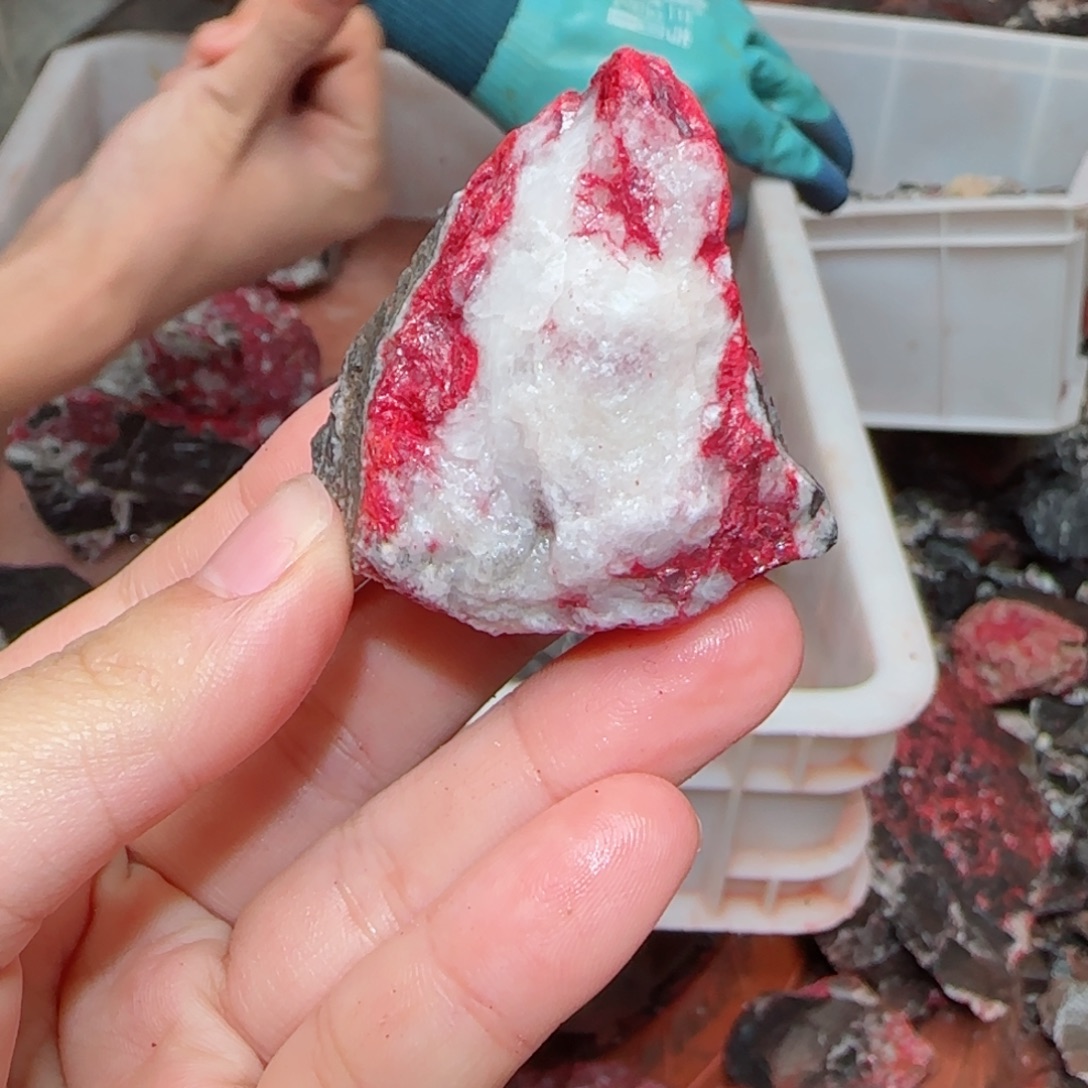 天然辰砂朱砂毛石头21