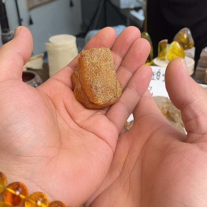 1***3定制琥珀未镶嵌天然琥珀蜜蜡