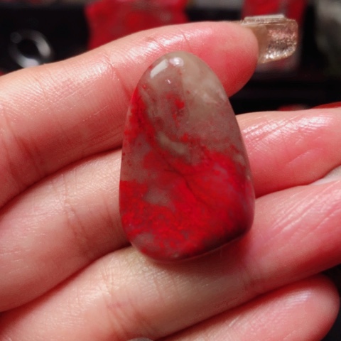 昌化鸡血石昌化鸡血石挂件