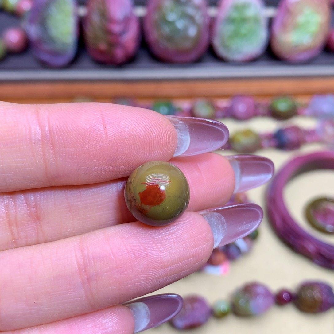 玛瑙挂件未镶嵌盐源