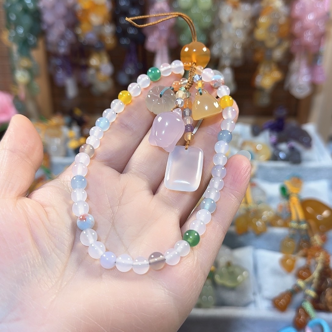 玛瑙/玉髓福利款挂件通货料子不挑带有包容点未镶嵌