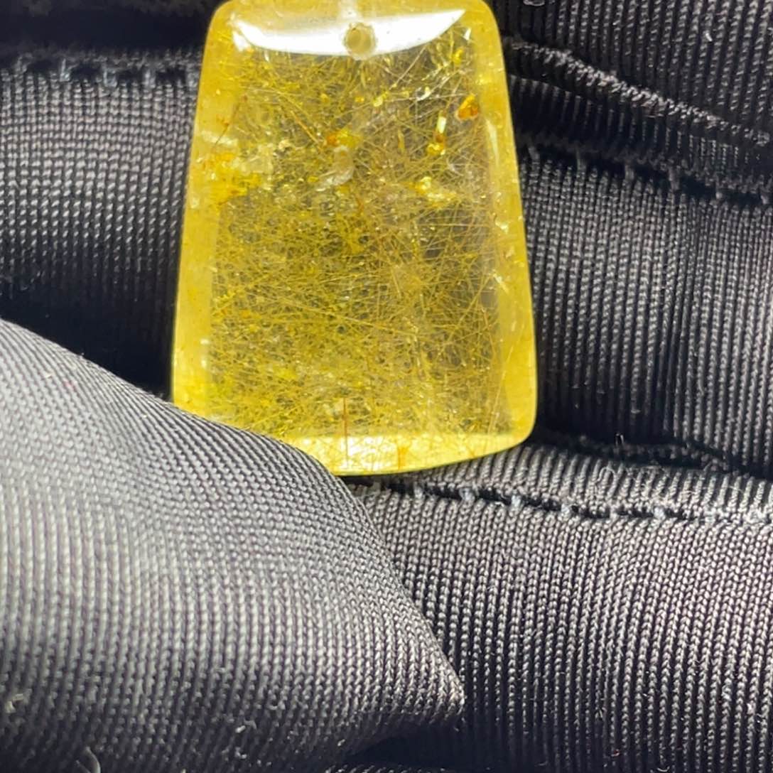 水晶吊坠未镶嵌大*