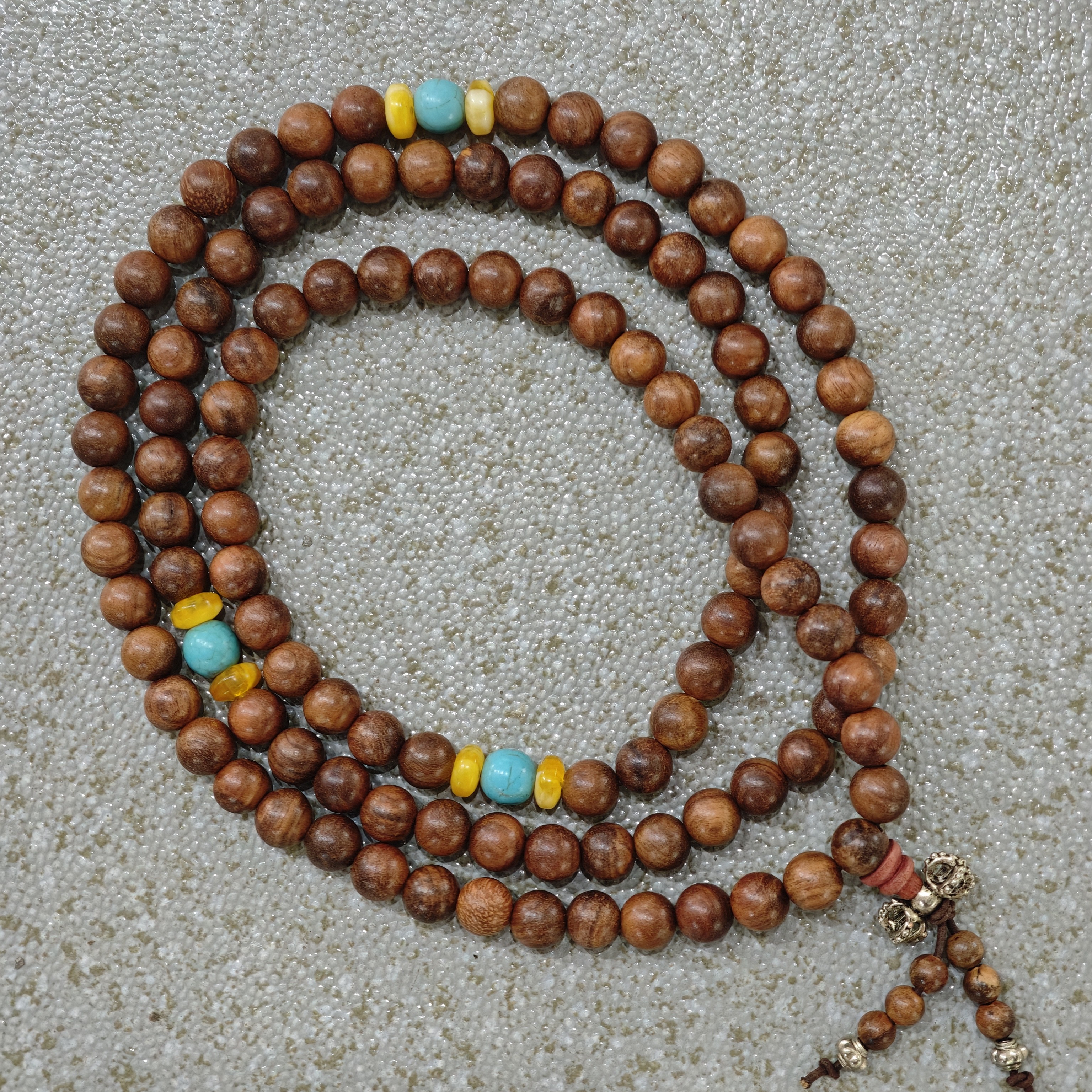 E233 桃木0.8cm多圈手串