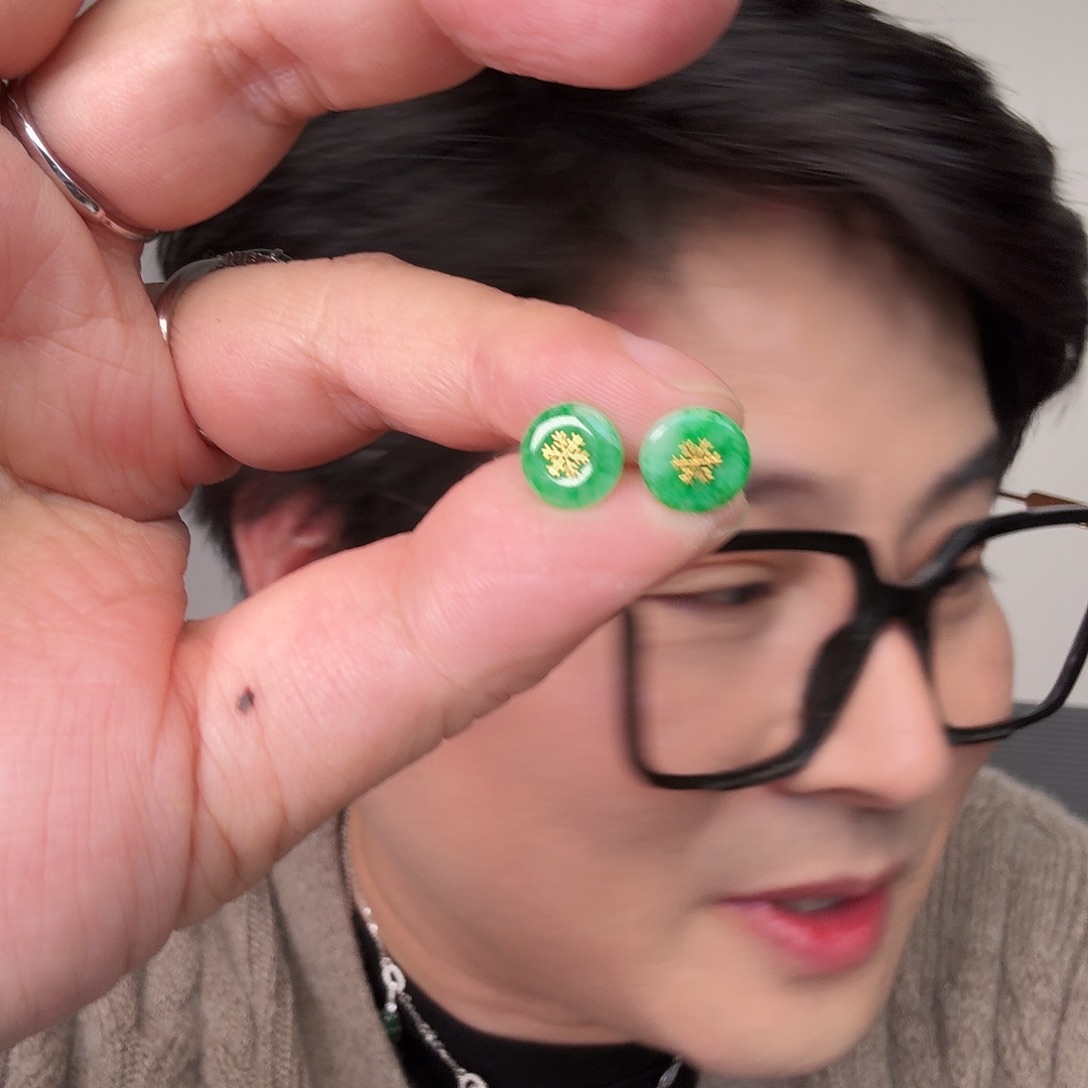 翡翠18K金镶嵌颈饰一对