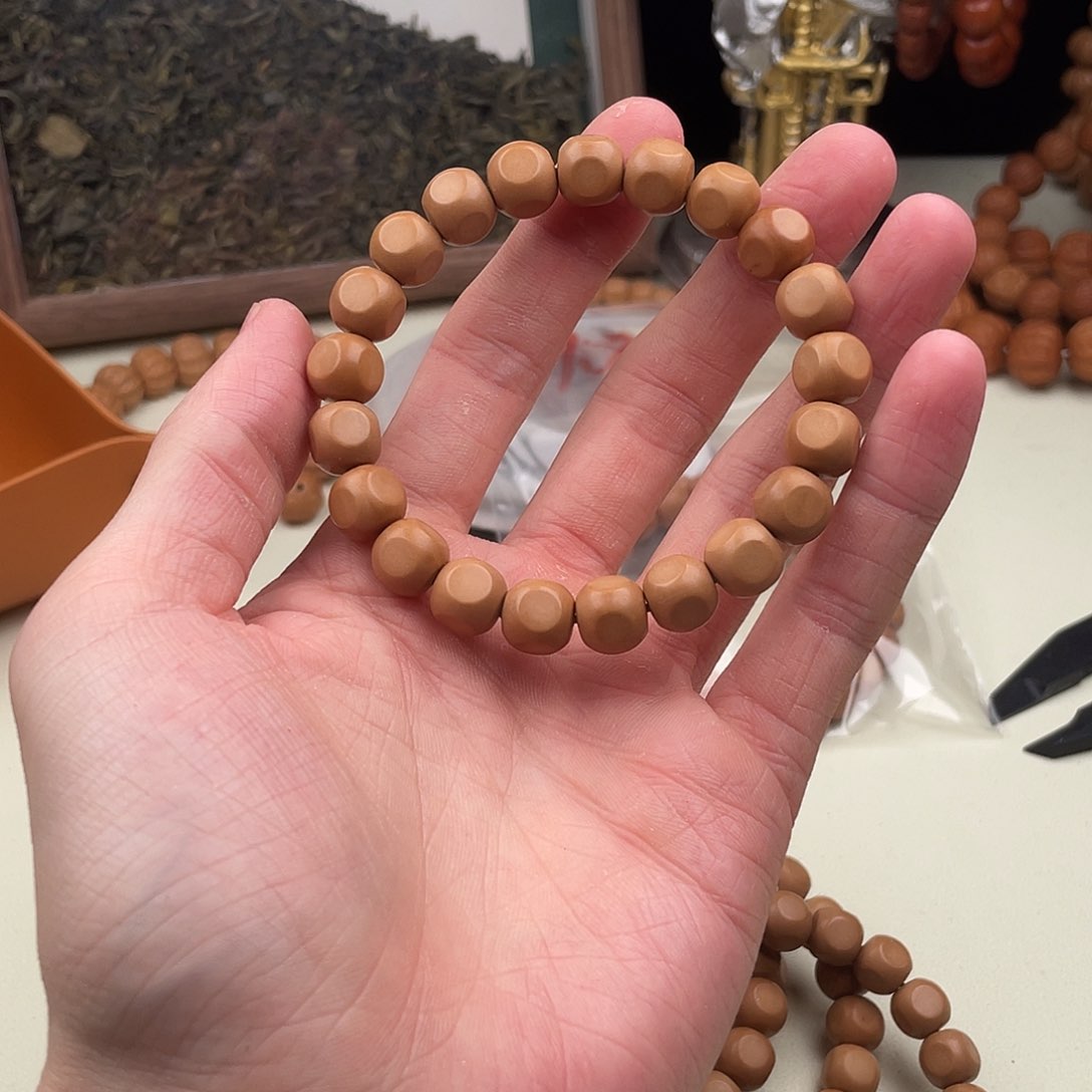 猴头核桃手串泛油六方