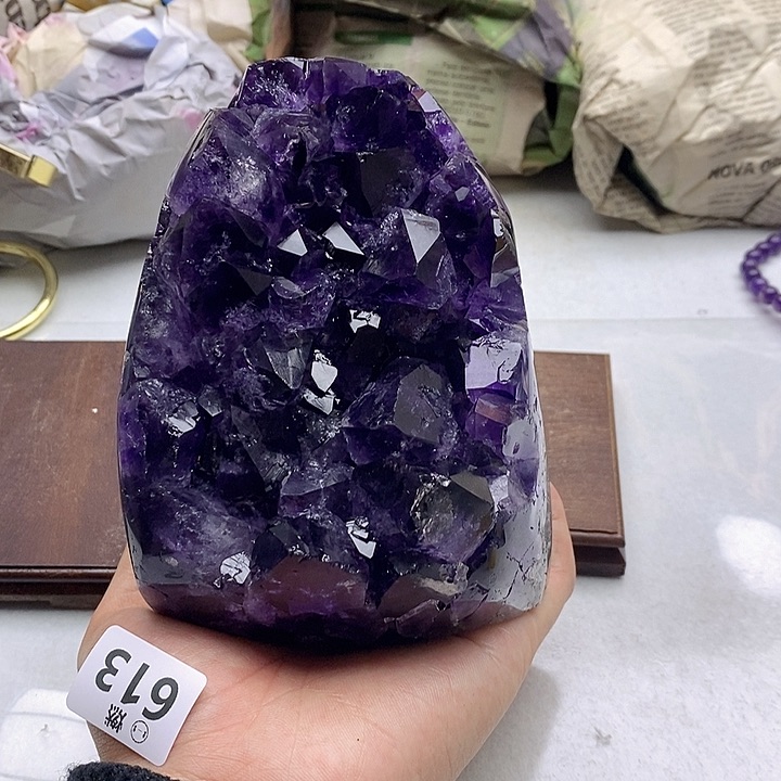 紫晶大型摆件（非配饰）未镶嵌