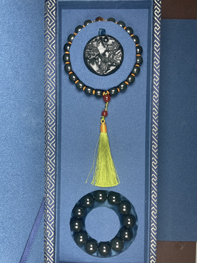 【抖音官方质检】纯天然套装和田玉手串手持山水牌(多样性拍一发一）