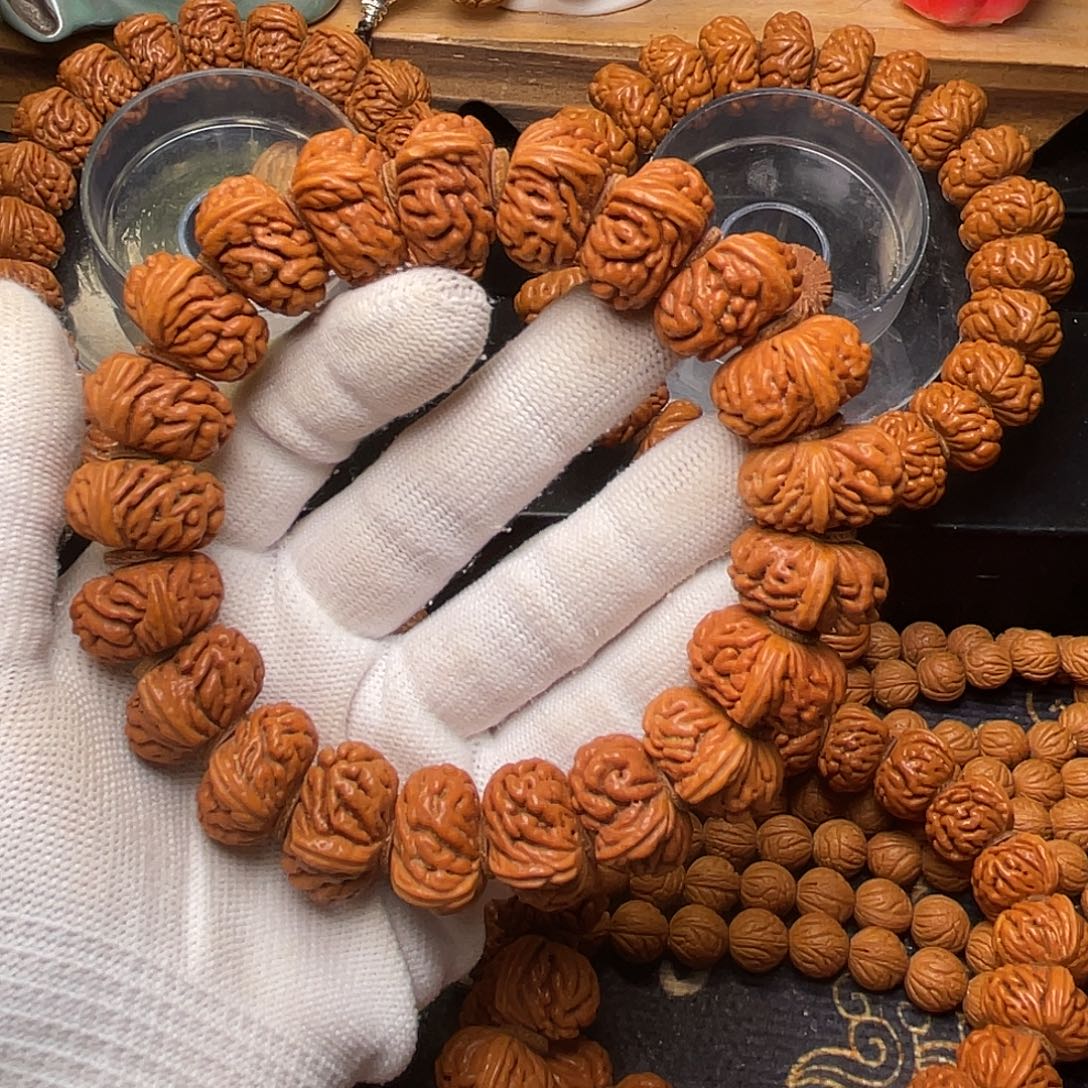 桃核手串红魔刺龙21，2