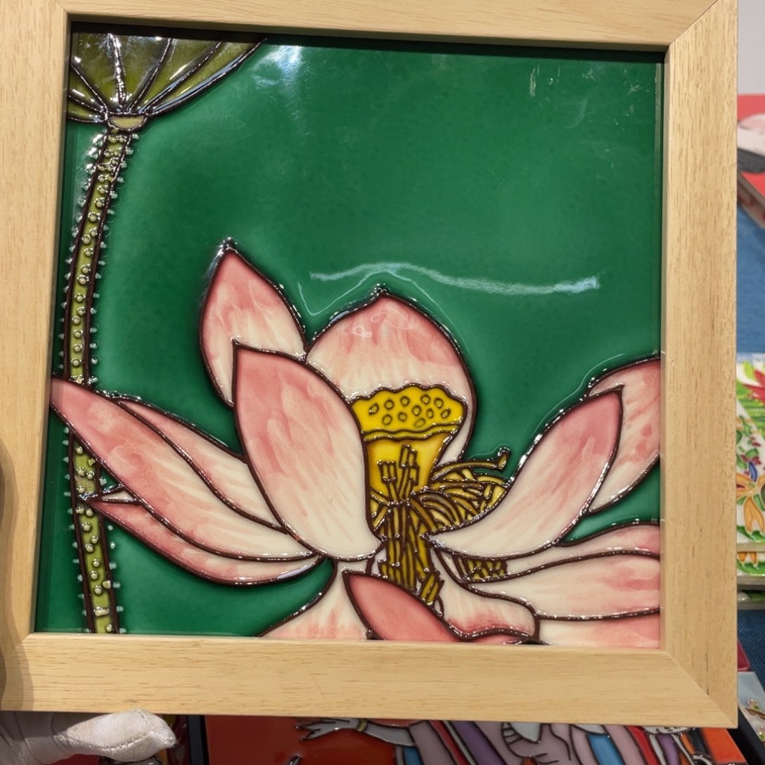 陶瓷20*20荷花摆件