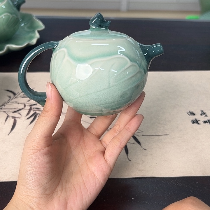龙泉云间青瓷小米茶器