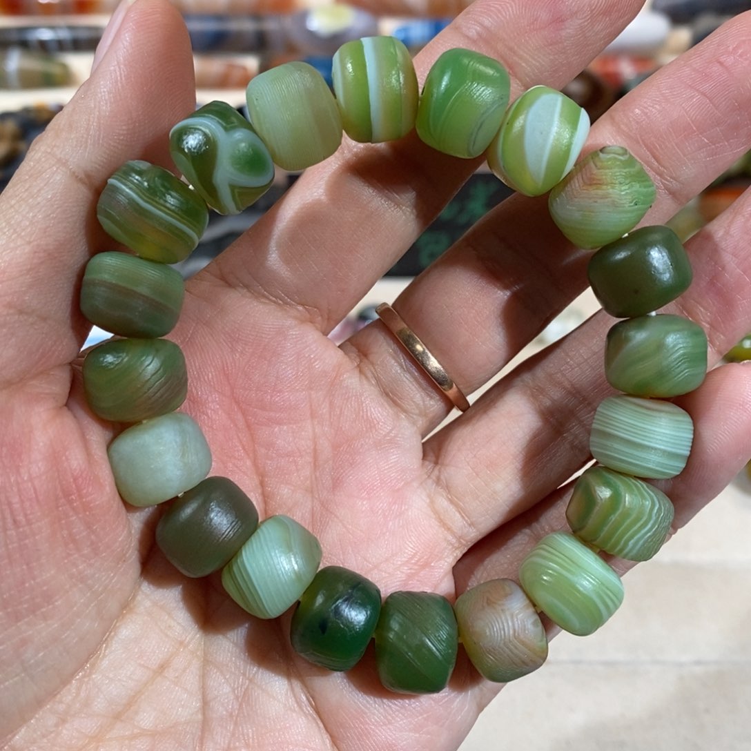 玛瑙/玉髓颈饰合金